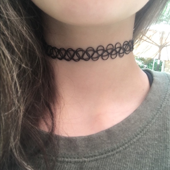 Black elastic choker NWOT - Picture 4 of 4